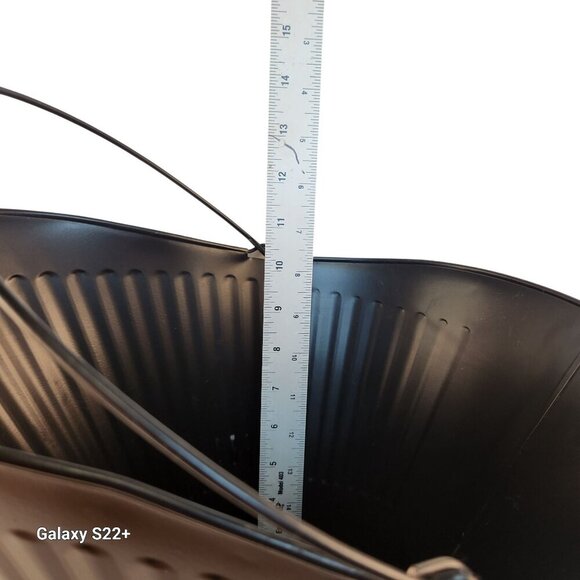 Black Wood Stove Ash Bucket Coal Container Ribbed Metal Bucket With Handle Decor - Picture 5 of 8